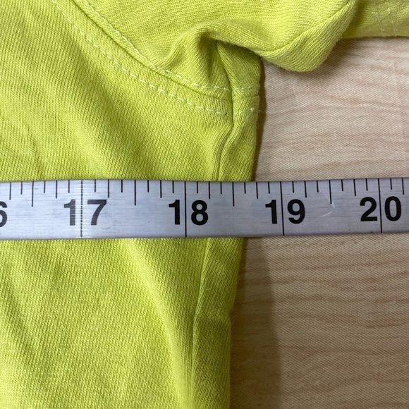 Life is Good Happy Hour Bubble Bath Green T Shirt Womens Size Small - Picture 5 of 6